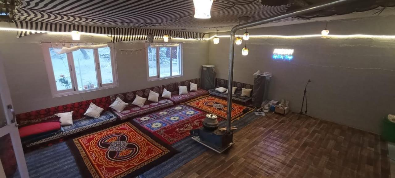 Pandora Riverside Cafe & Stay 卡索尔 外观 照片